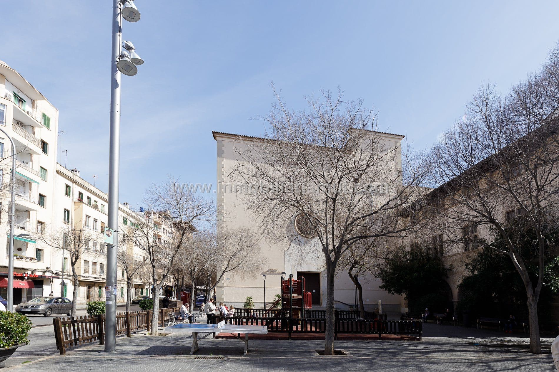 ZONA BLANQUERNA - 43