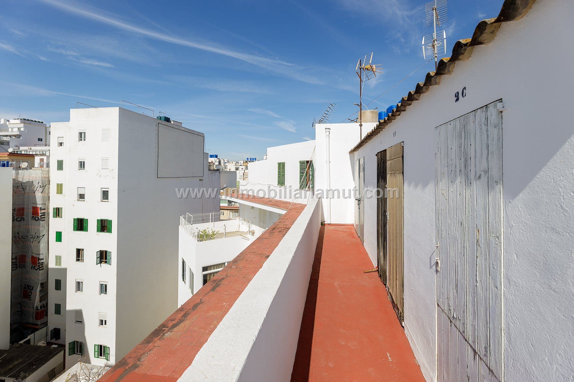 ZONA BLANQUERNA - 38